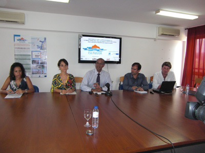 presentación del curso en la Universidad de Cabo Verde